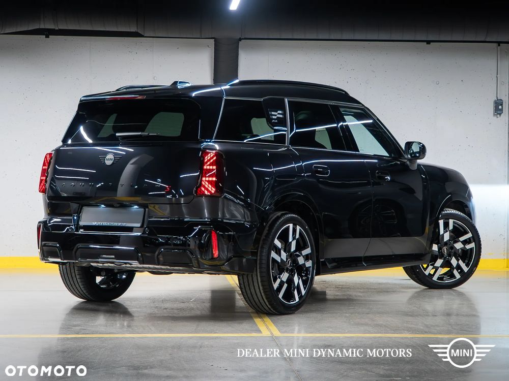 MINI Countryman S ALL4 John Cooper Works Trim - 4