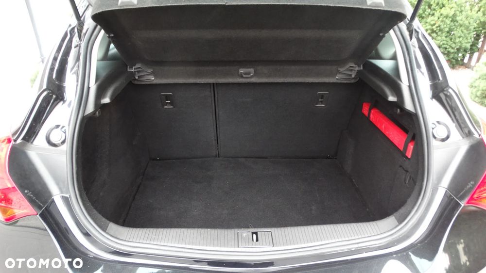 Opel Astra 1.4 Turbo Innovation - 9