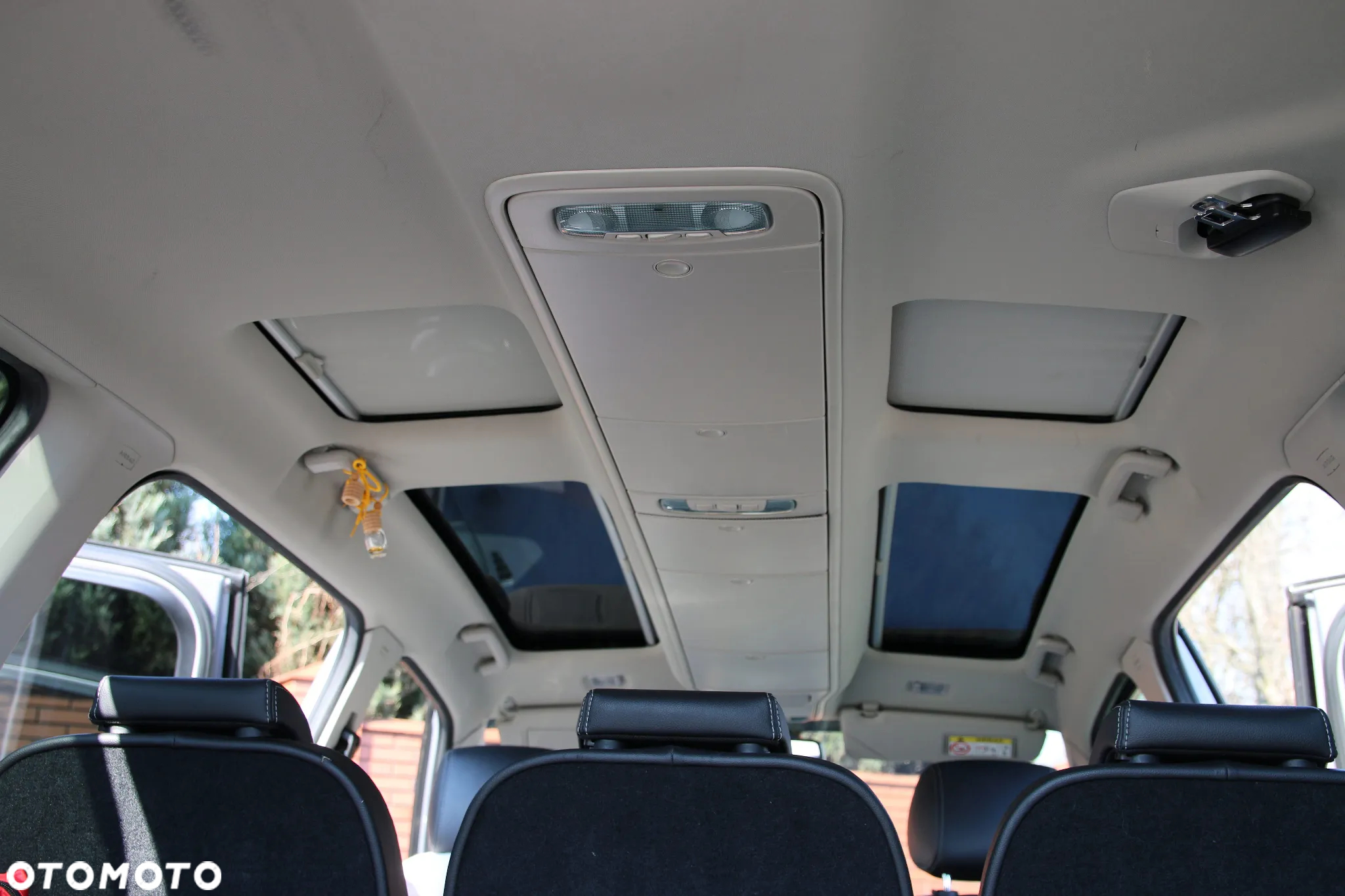 Ford Galaxy 2.0 TDCi Platinium X (Titanium) - 25