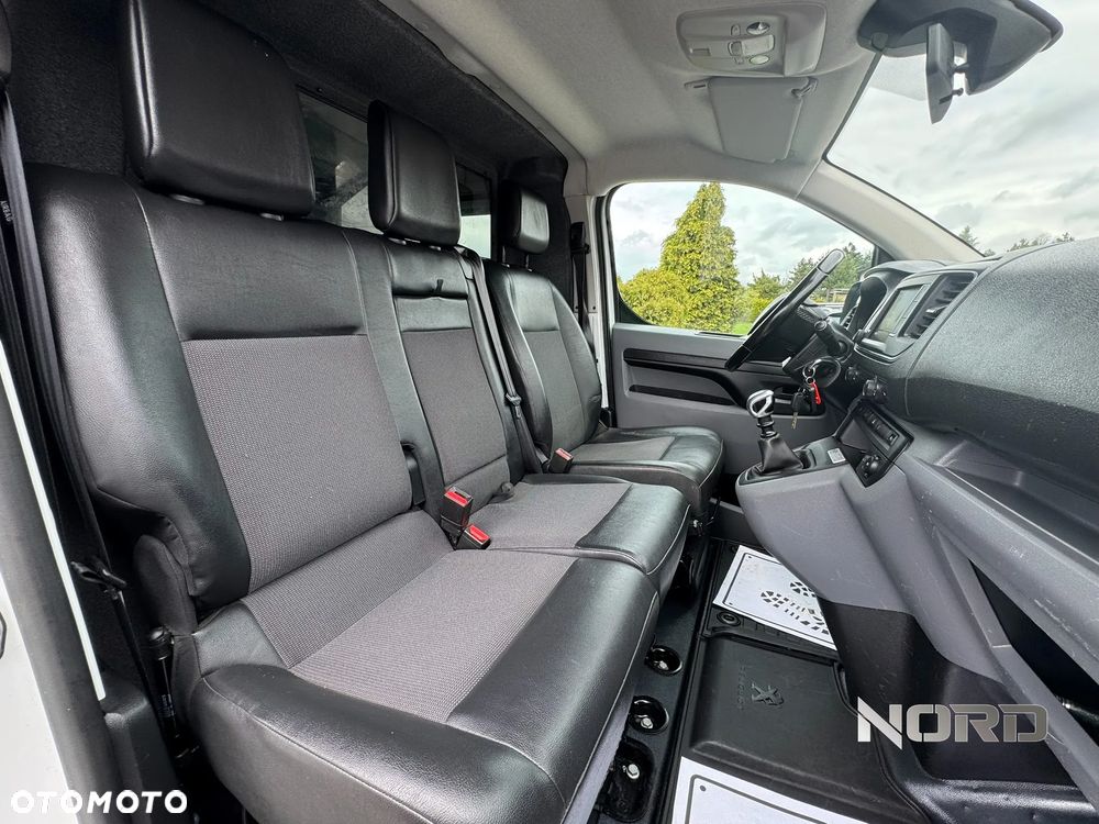 Peugeot Expert 2.0 4x4 Standard Premium - 17