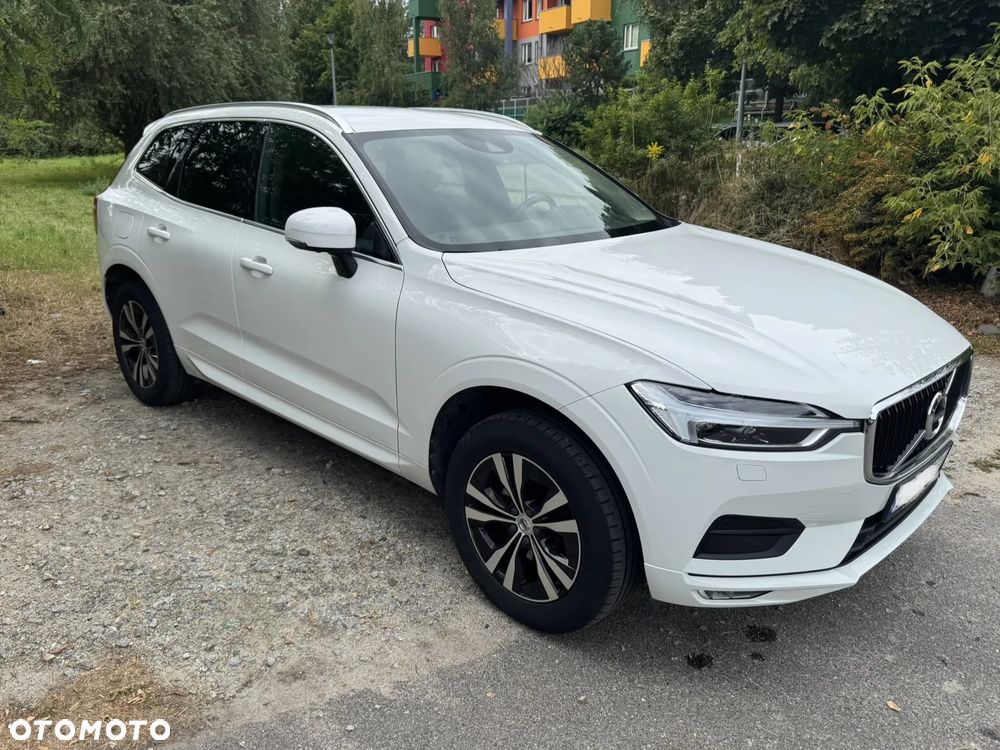 Volvo XC 60 D4 Momentum Pro - 2