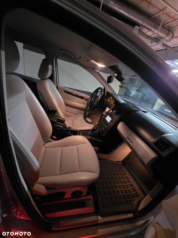 Mercedes-Benz A-Class 2010 photo 5