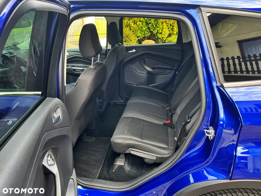 Ford Kuga 1.5 EcoBoost 2x4 Cool & Connect - 31