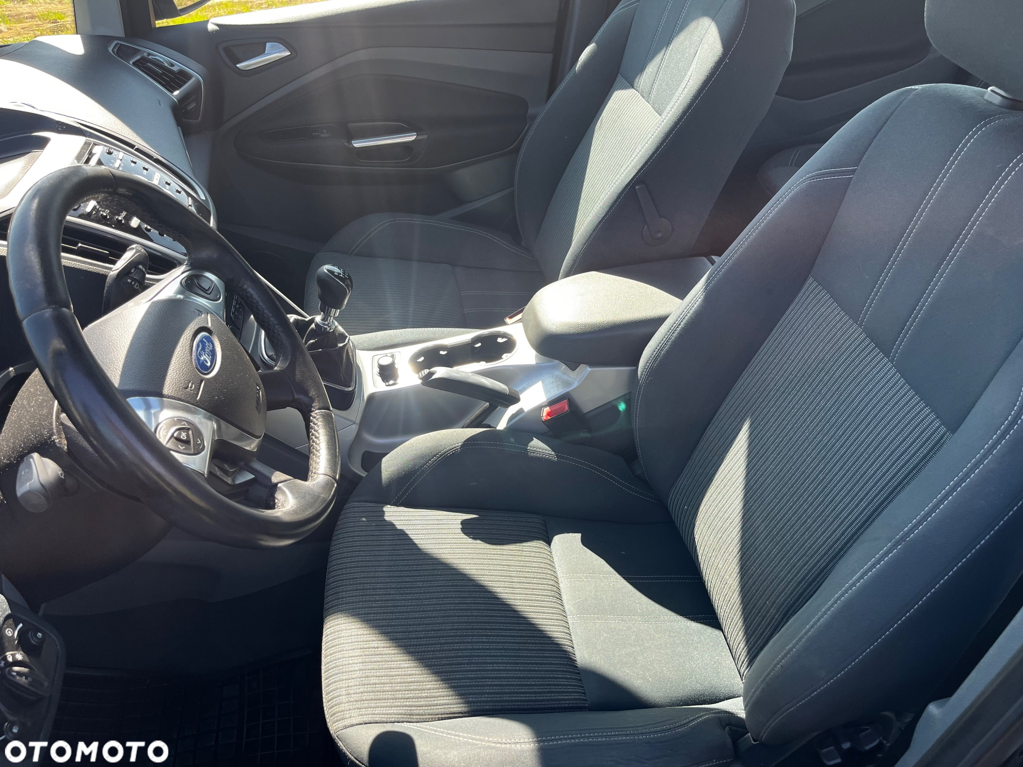 Ford C-MAX 1.6 EcoBoost Titanium - 22