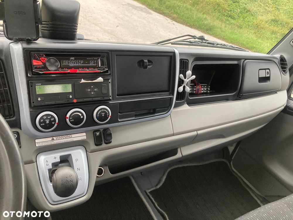 Mitsubishi Canter - 10