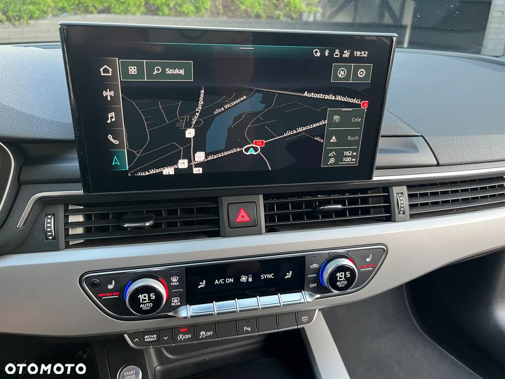 Audi A4 Avant 40 TFSI mHEV Advanced S tronic - 12