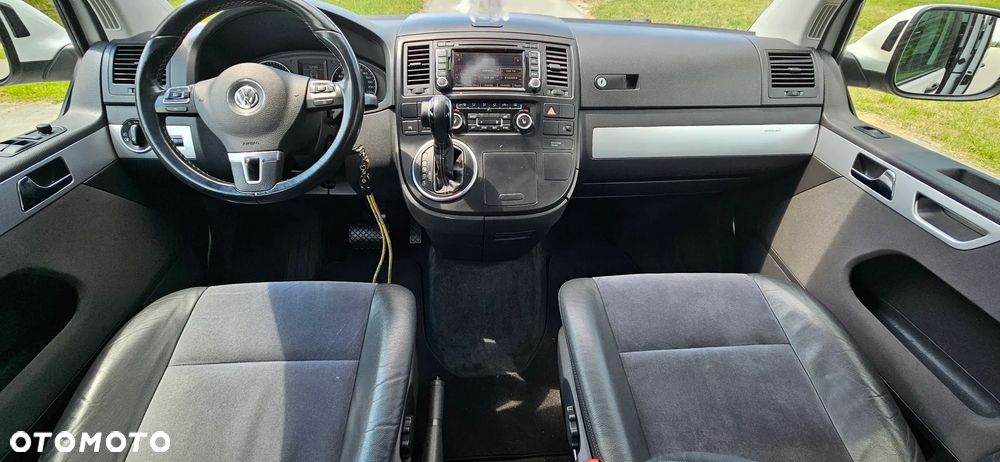 Volkswagen Multivan - 9