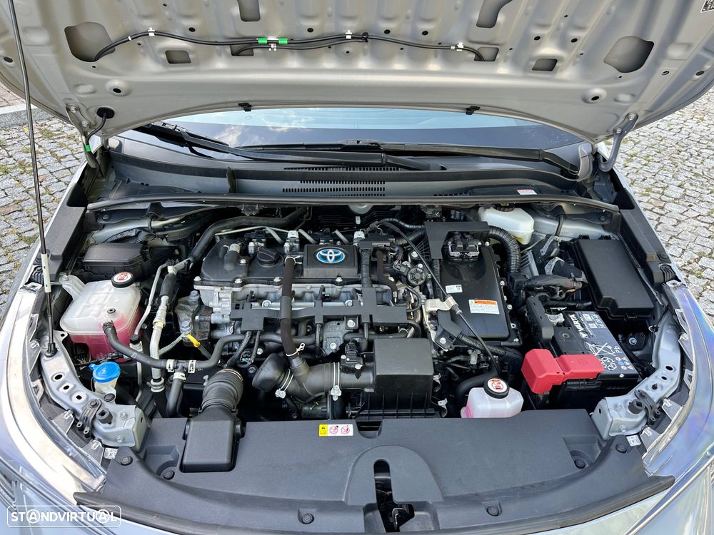 Toyota Corolla 1.8 Hybrid Square Collection - 58