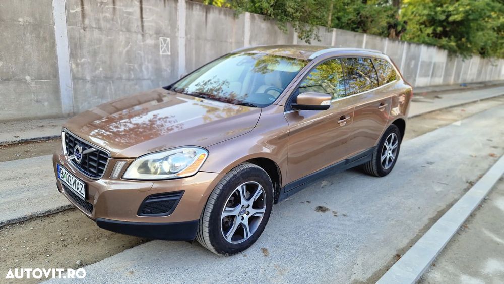Volvo XC 60 D3 2.4D AWD AT6 Kinetic - 17
