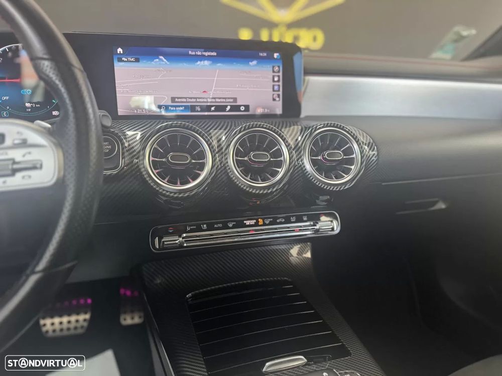 Mercedes-Benz CLA 250 e Shooting Brake AMG Line - 15