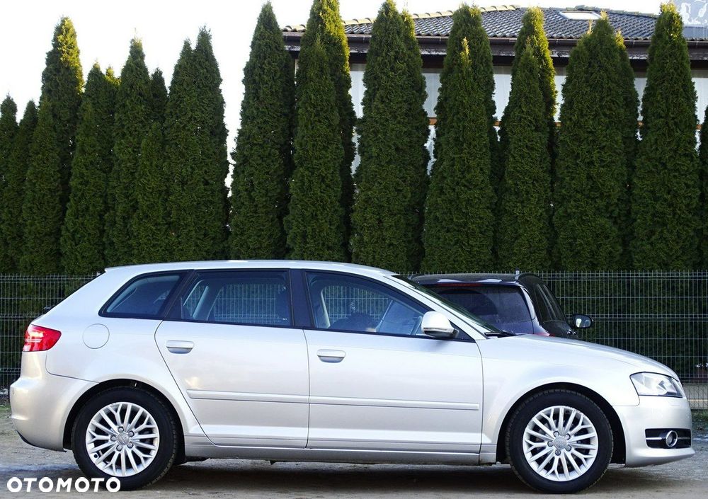 Audi A3 Sportback - 9