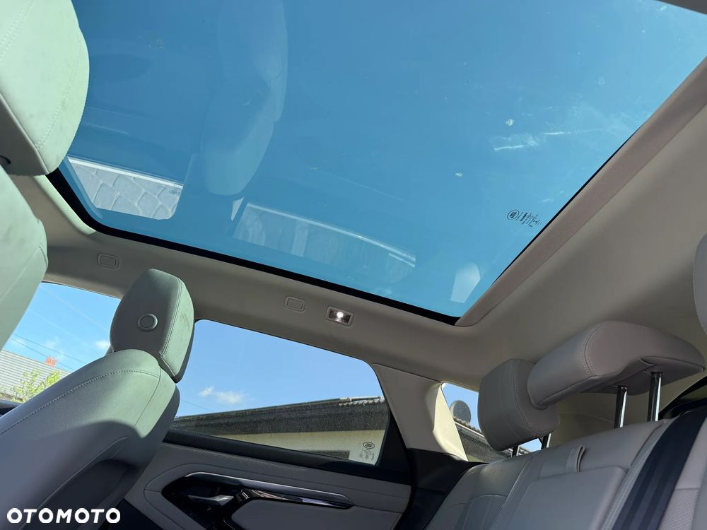 Land Rover Range Rover Evoque - 23
