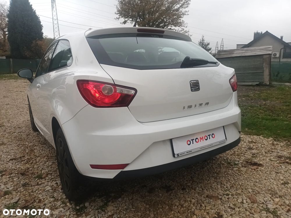 Seat Ibiza SC 1.4 16V Style - 10
