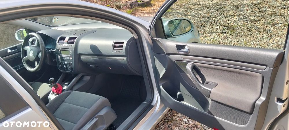 Volkswagen Golf 1.9 TDI Comfortline - 11