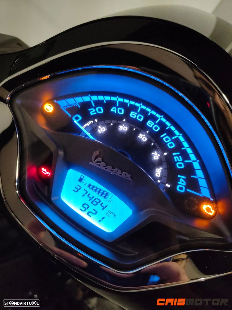 Vespa GTS Super GTS 300 - 5