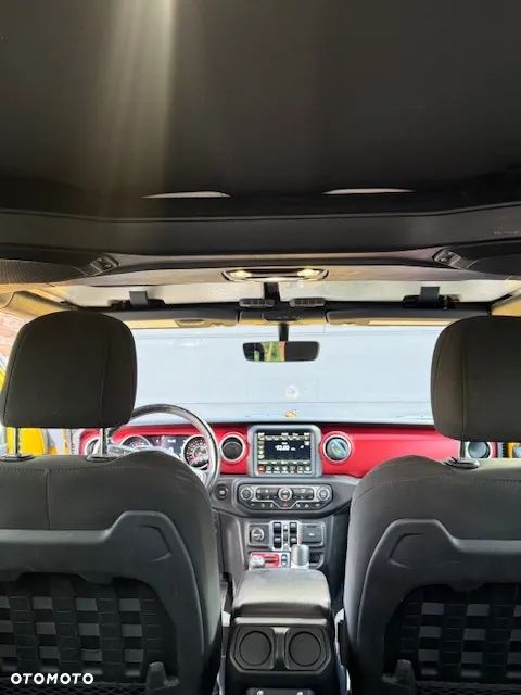 Jeep Wrangler Unlimited GME 2.0 Turbo Rubicon - 11