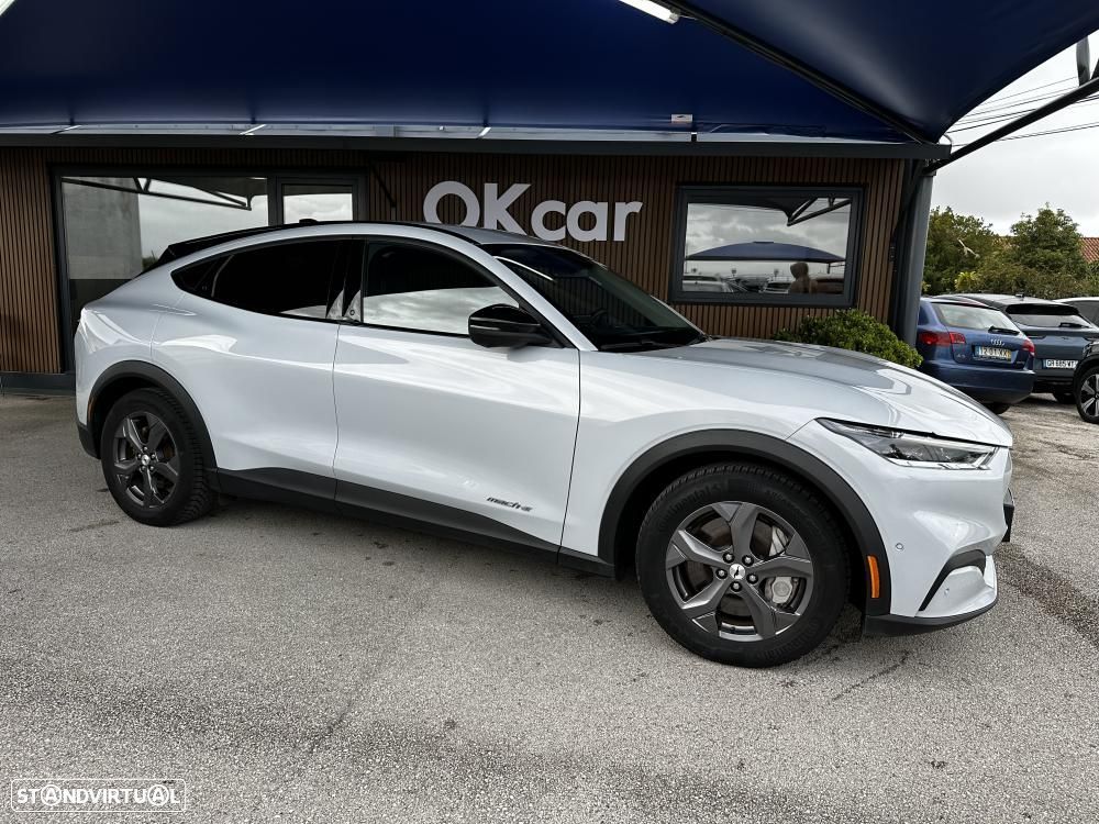 Ford Mustang Mach-E Standard - 9