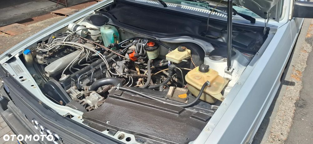 Audi 200 - 18