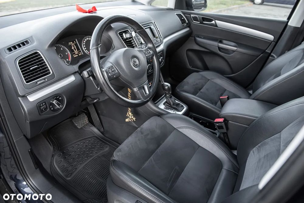 Volkswagen Sharan 2.0 TDI DSG BlueMotion Technology Highline - 15