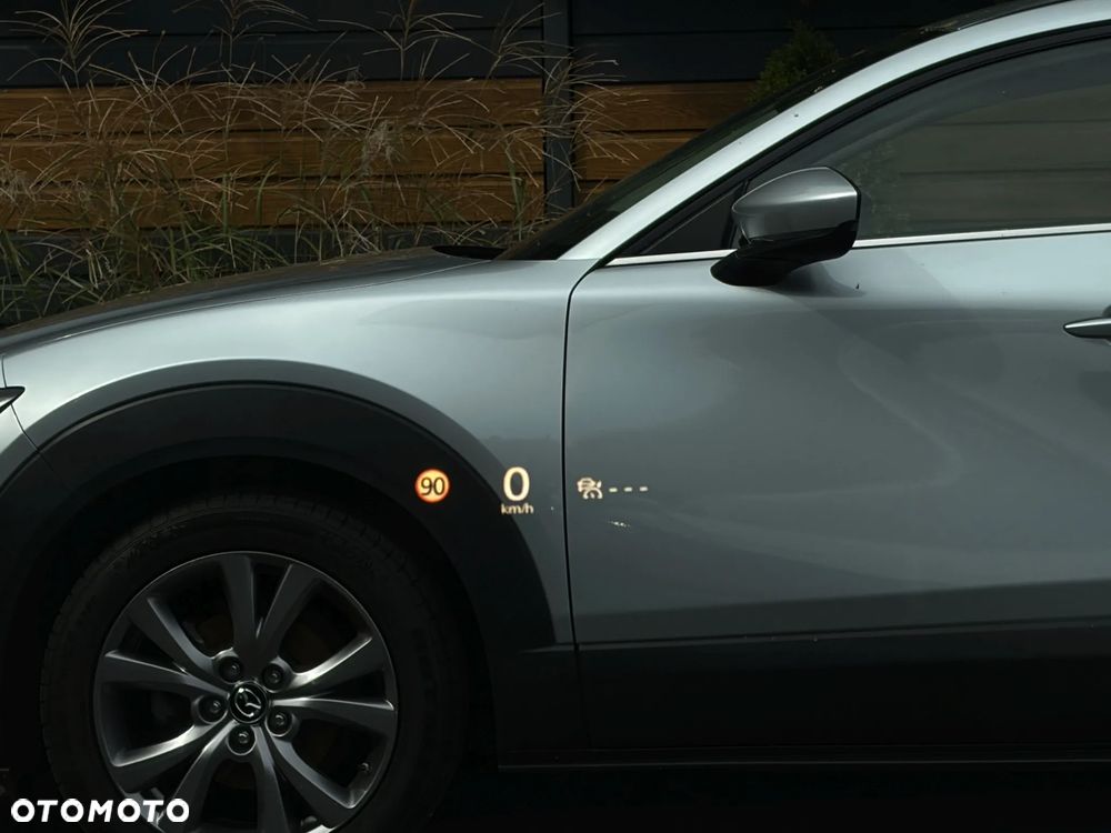 Mazda 3 SKYACTIV-G 2.0 M-Hybrid DRIVE - 22