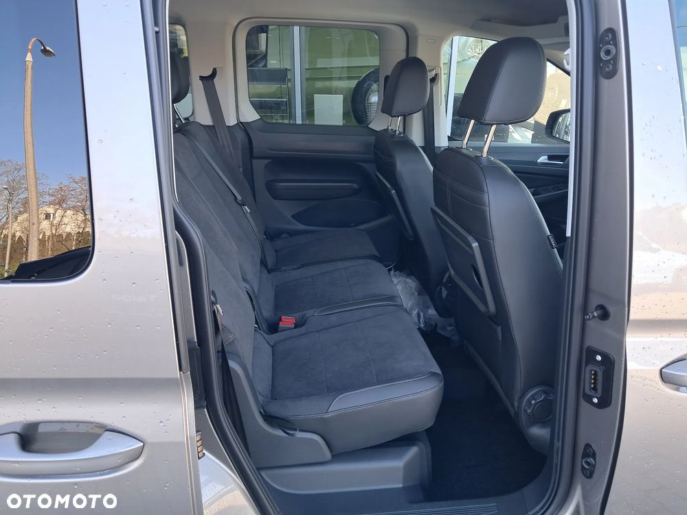 Volkswagen Caddy 1.5 TSI Life DSG - 16