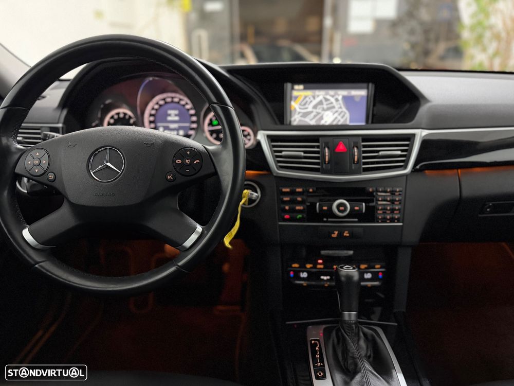 Mercedes-Benz E 250 CDI Avantgarde BlueEfficiency Auto. - 14
