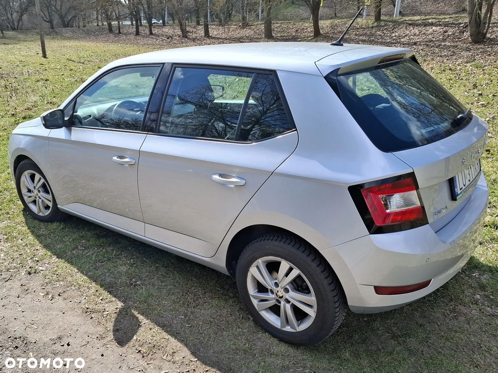 Skoda Fabia 1.0 TSI Ambition - 4