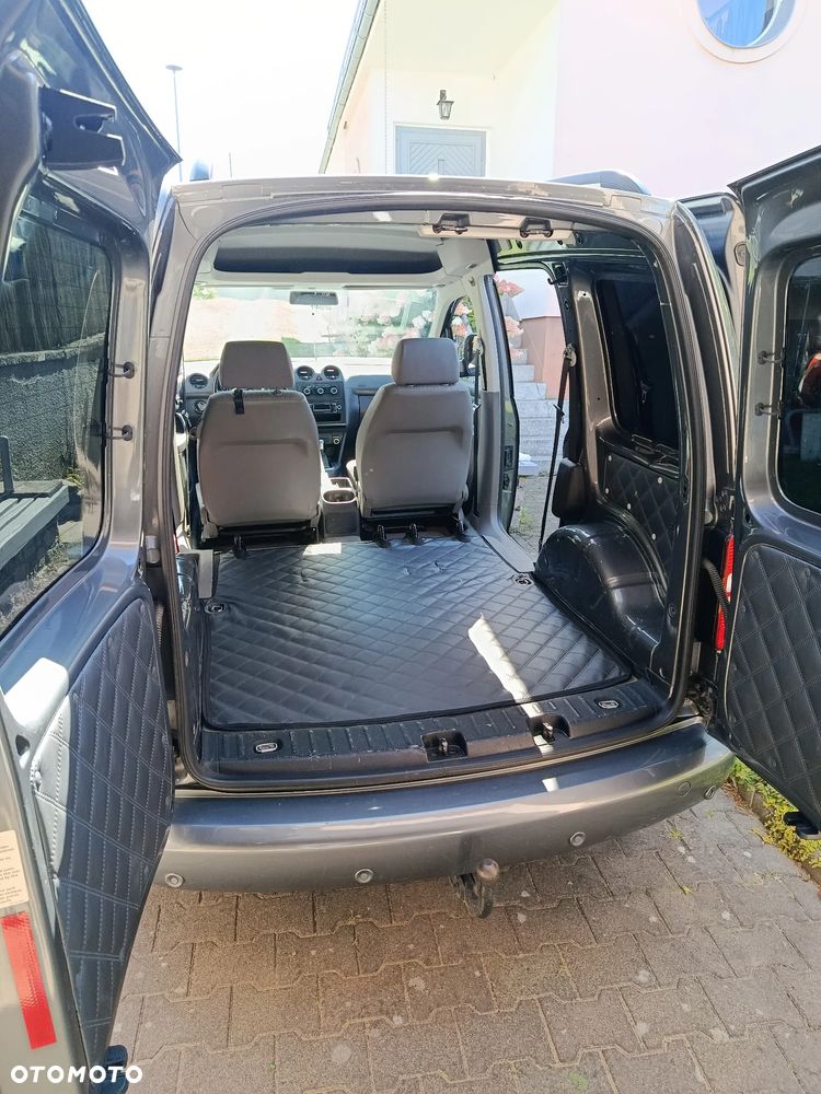 Volkswagen Caddy 1.6 (7-Si.) DSG - 11