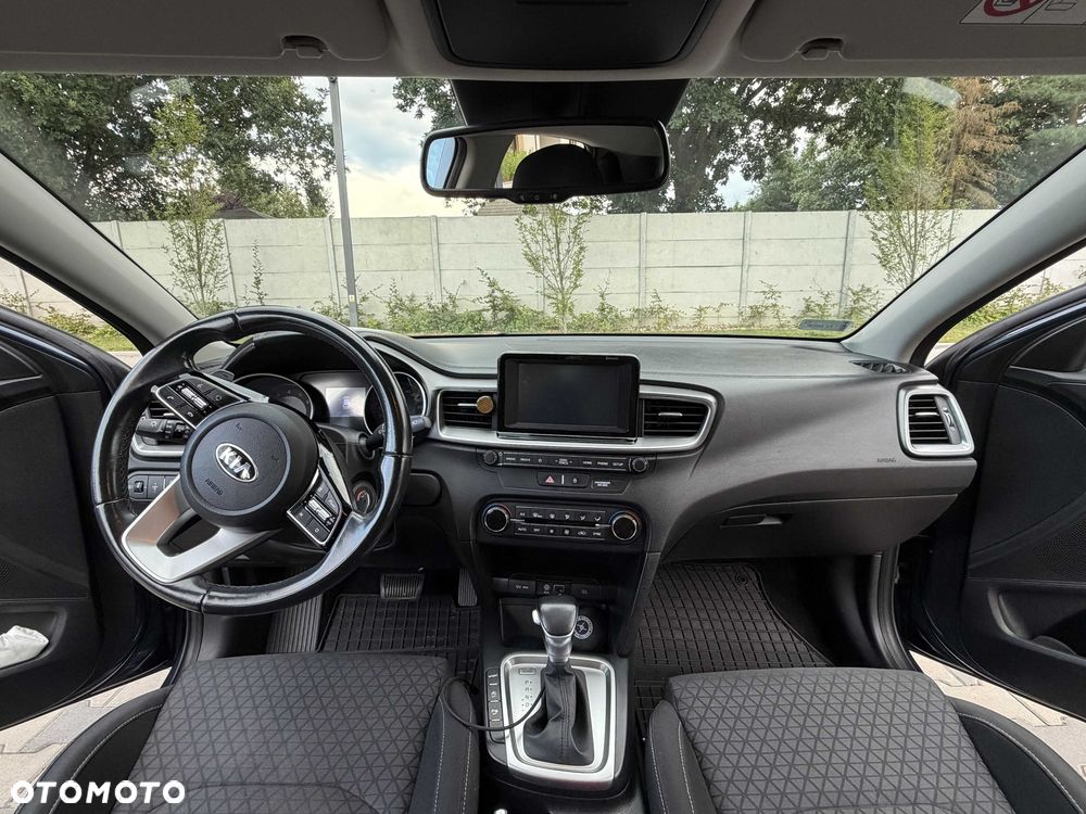 Kia Ceed - 5