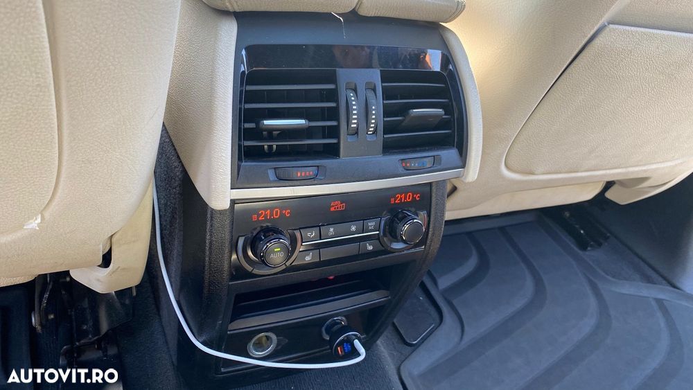 BMW X5 xDrive40d - 14