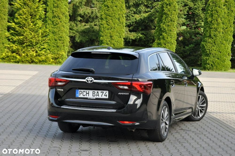 Toyota Avensis - 7