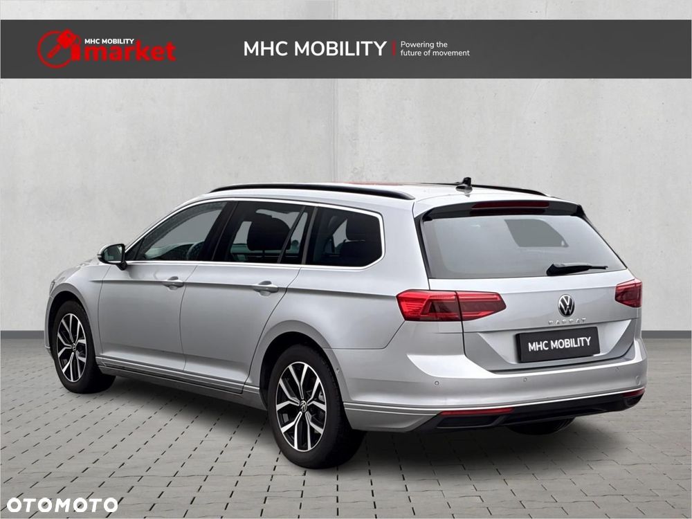 Volkswagen Passat 2.0 TDI EVO Business DSG - 4