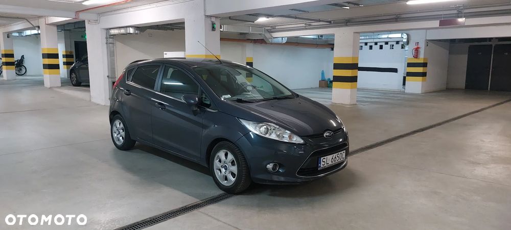 Ford Fiesta 1.6 TDCi DPF Titanium - 1