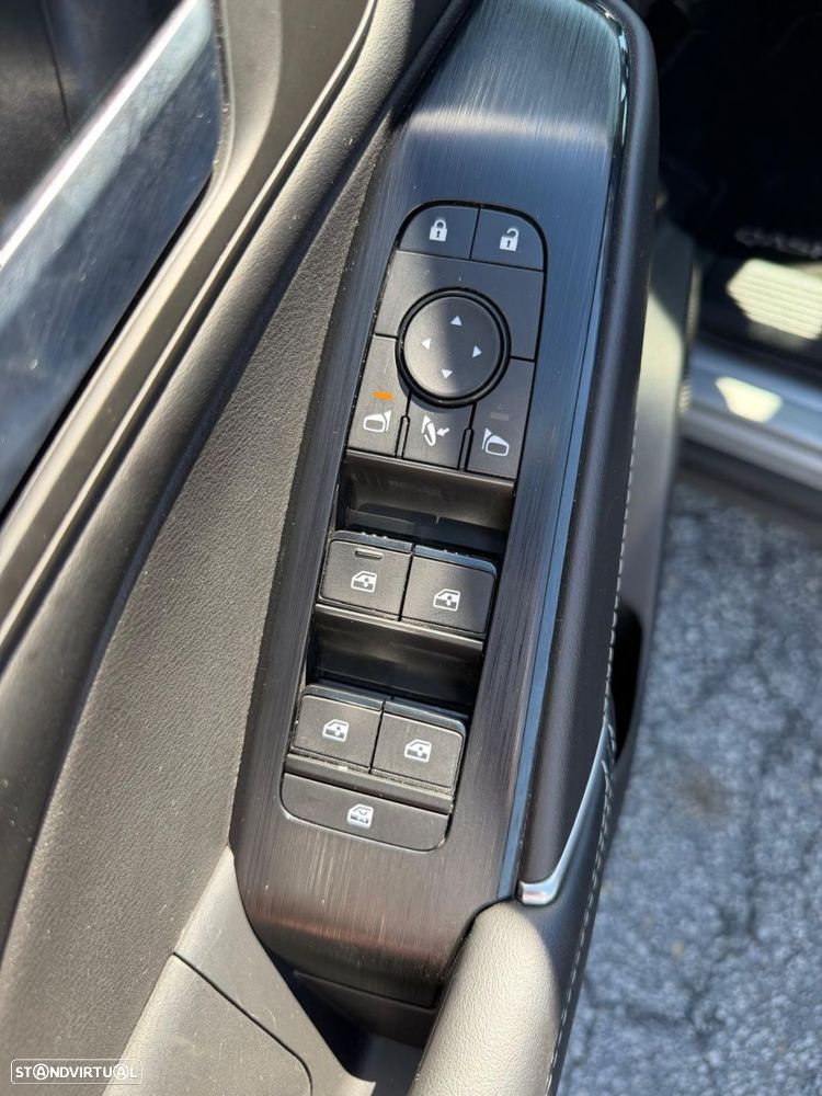 Nissan Qashqai 1.3 DIG-T N-Connecta LED - 18
