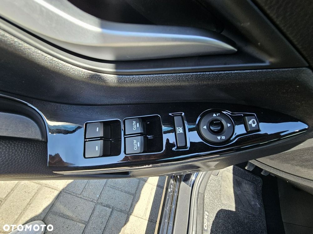 Hyundai ix20 1.4 BlueDrive Comfort - 32
