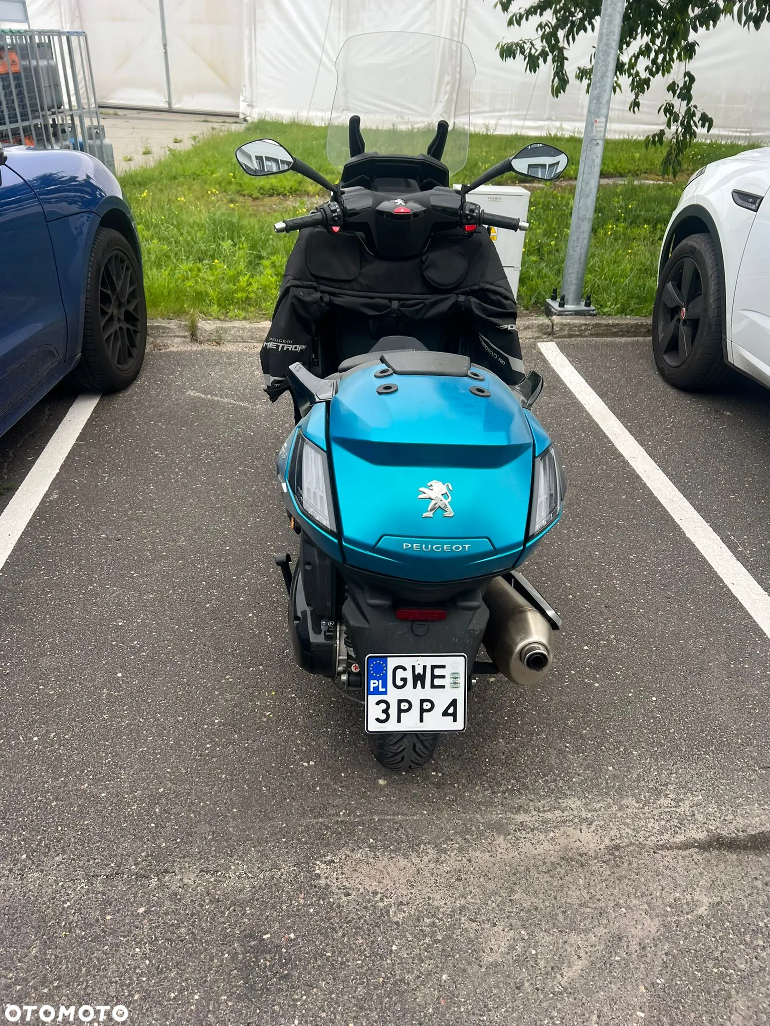 Peugeot XP400 - 9