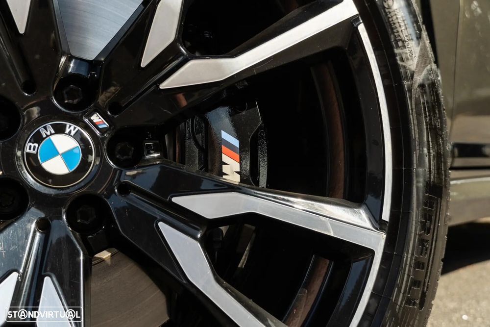 BMW X7 40 d xDrive Pack M - 30
