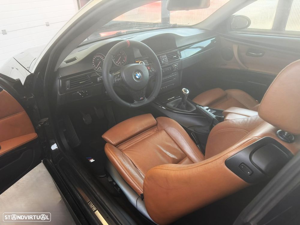 BMW 330 i Edition Sport - 10