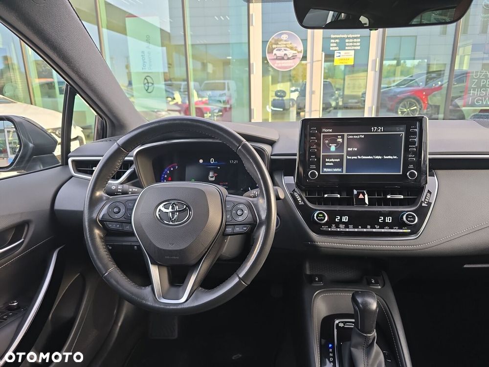 Toyota Corolla 1.8 Hybrid Comfort - 18