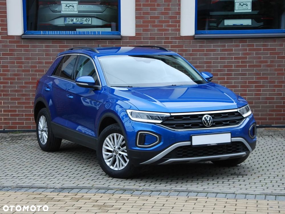 Volkswagen T-Roc 2023 photo 2