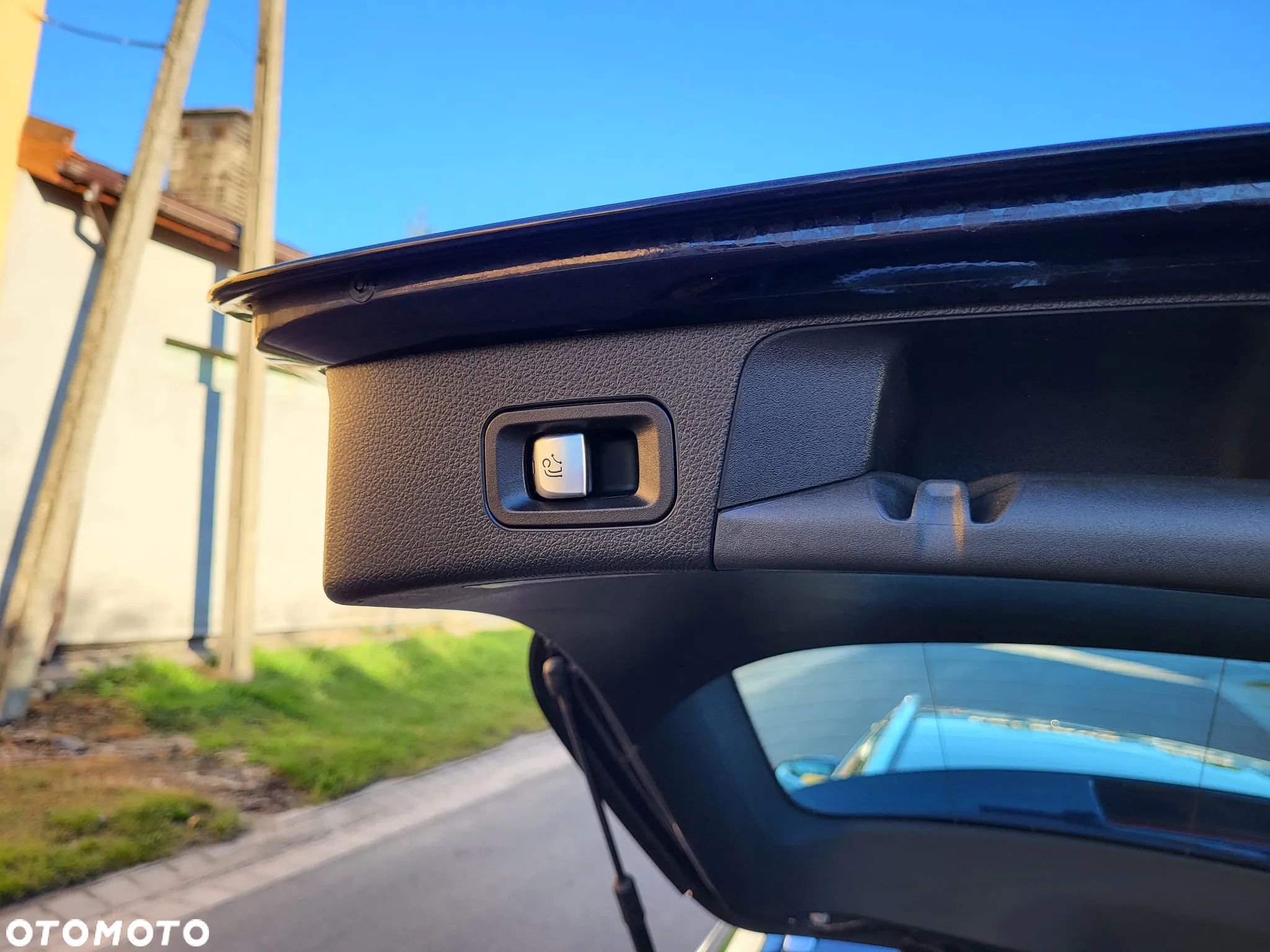 Mercedes-Benz Klasa C 220 d 9G-TRONIC AMG Line - 25