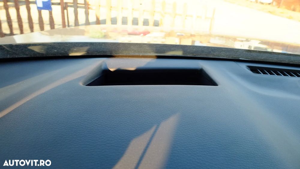 Mazda MX-30 e-SKYACTIV FIRST EDITION - 36