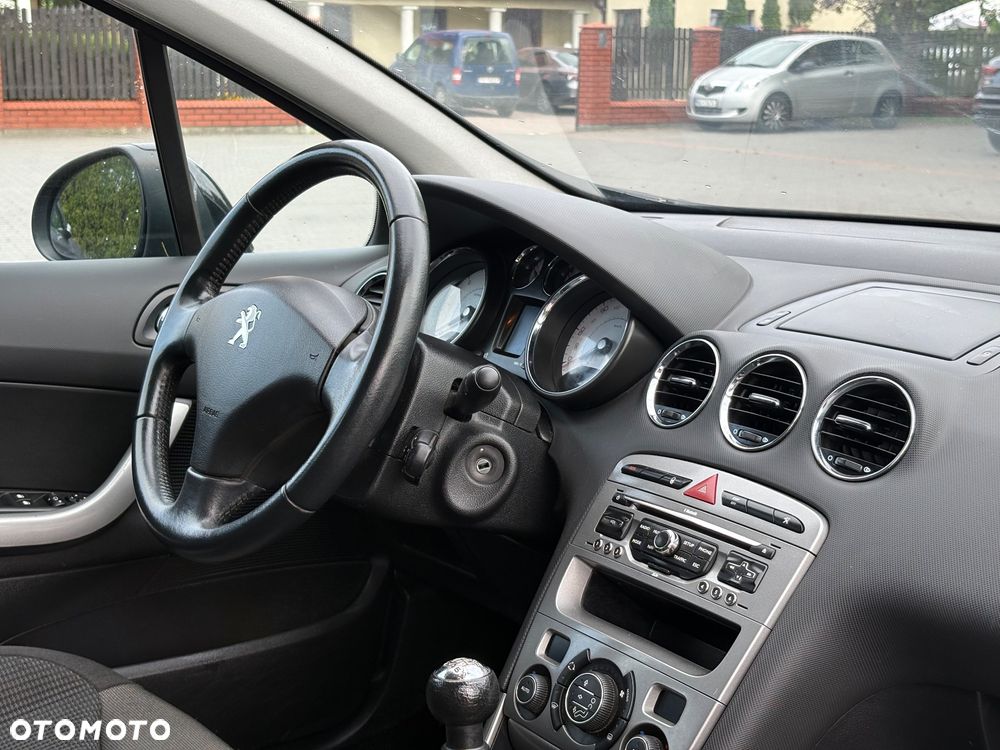 Peugeot 308 1.6 HDi Premium - 10