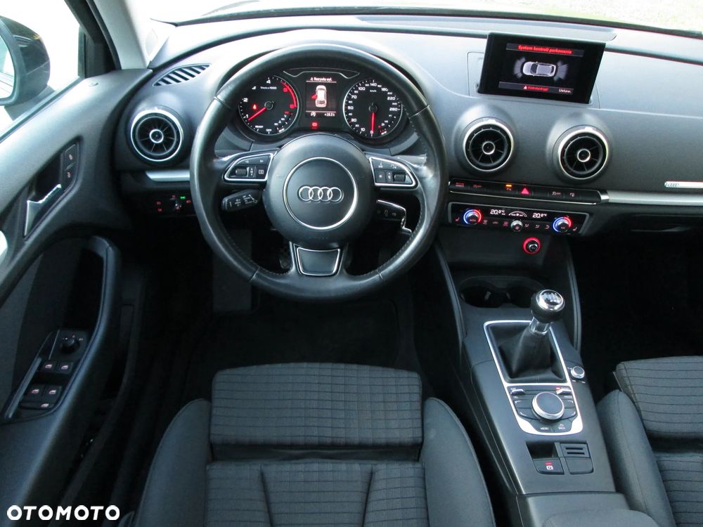 Audi A3 Sportback - 19