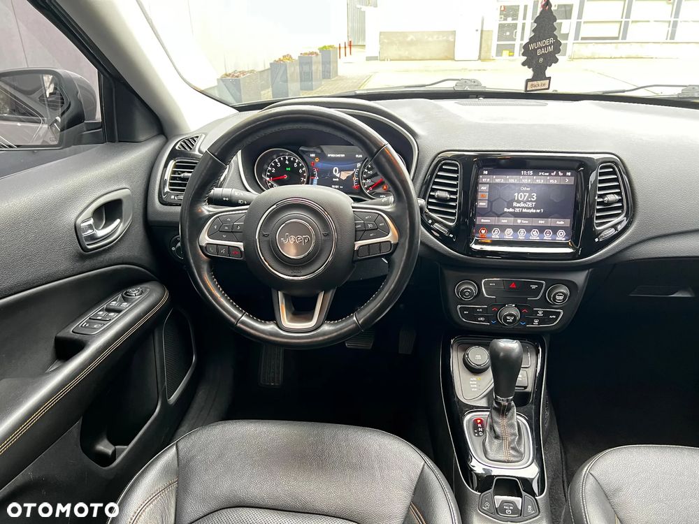 Jeep Compass 2.4I 4x4 CVT Limited - 24