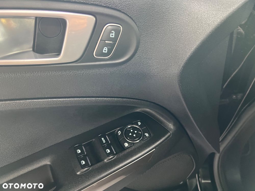 Ford EcoSport - 20