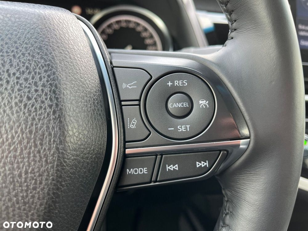 Toyota Camry 2.5 Hybrid Comfort CVT - 14