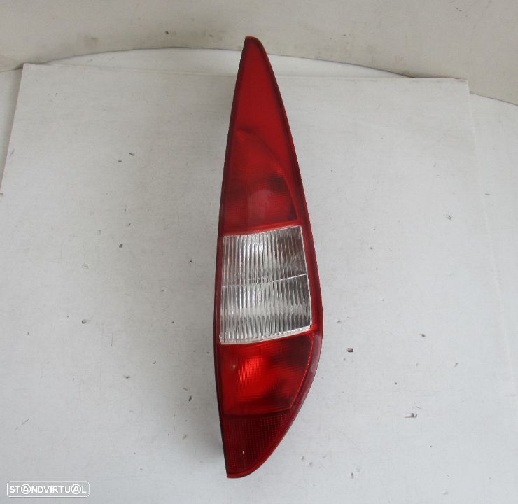 Farol Farolim Tras Ford Mondeo SW Carrinha Direito - 1