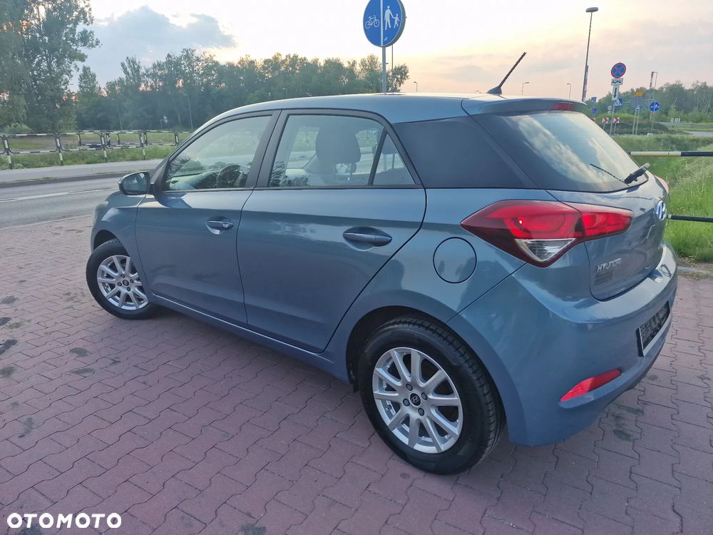 Hyundai i20 1.2 BlueDrive Elegant - 25