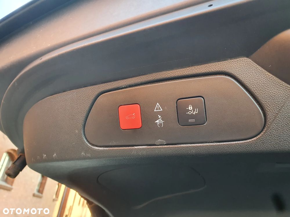 Opel Grandland X 1.2 Start/Stop Automatik Ultimate - 26